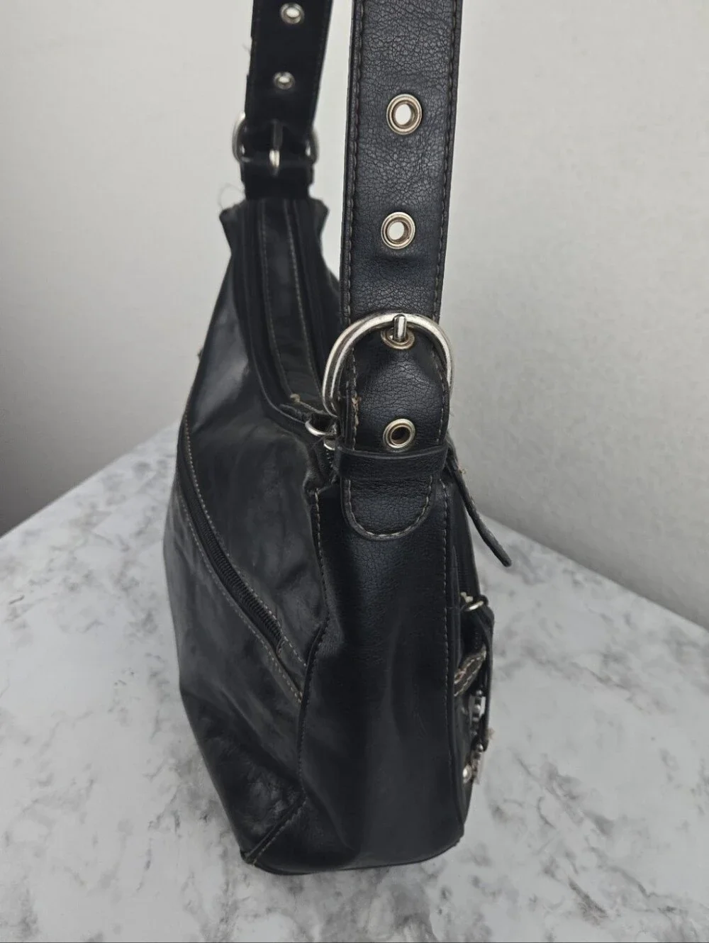 Aurielle Shoulder Bag - Picture 5 of 12